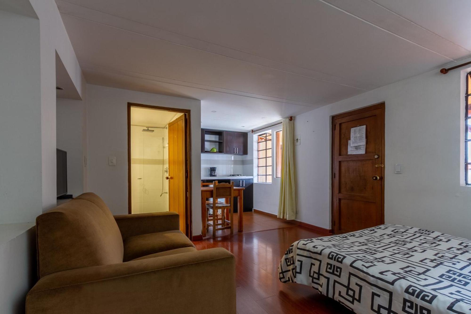 Apartaestudios La Candelaria Bogota Bagian luar foto