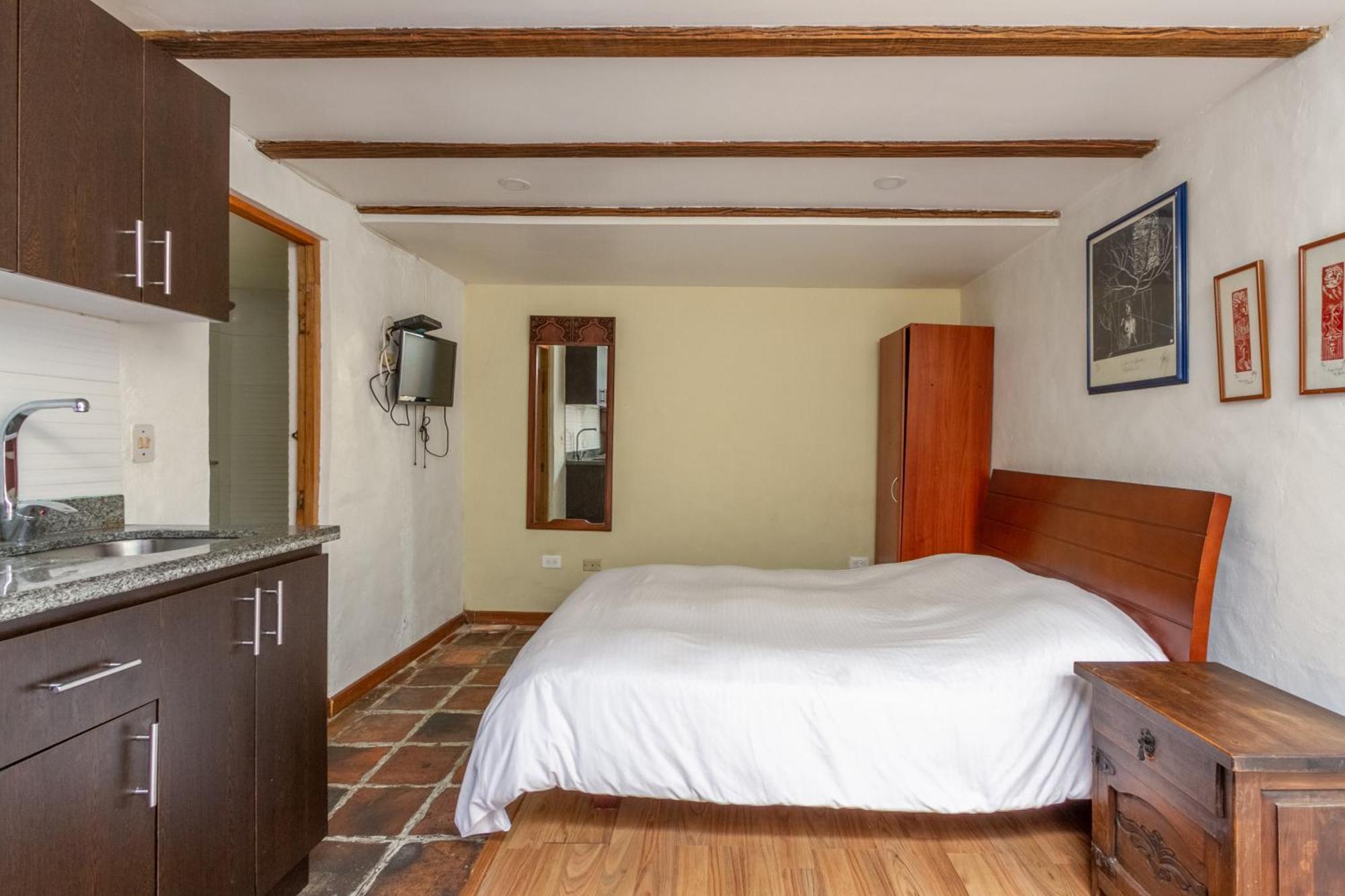Apartaestudios La Candelaria Bogota Bagian luar foto