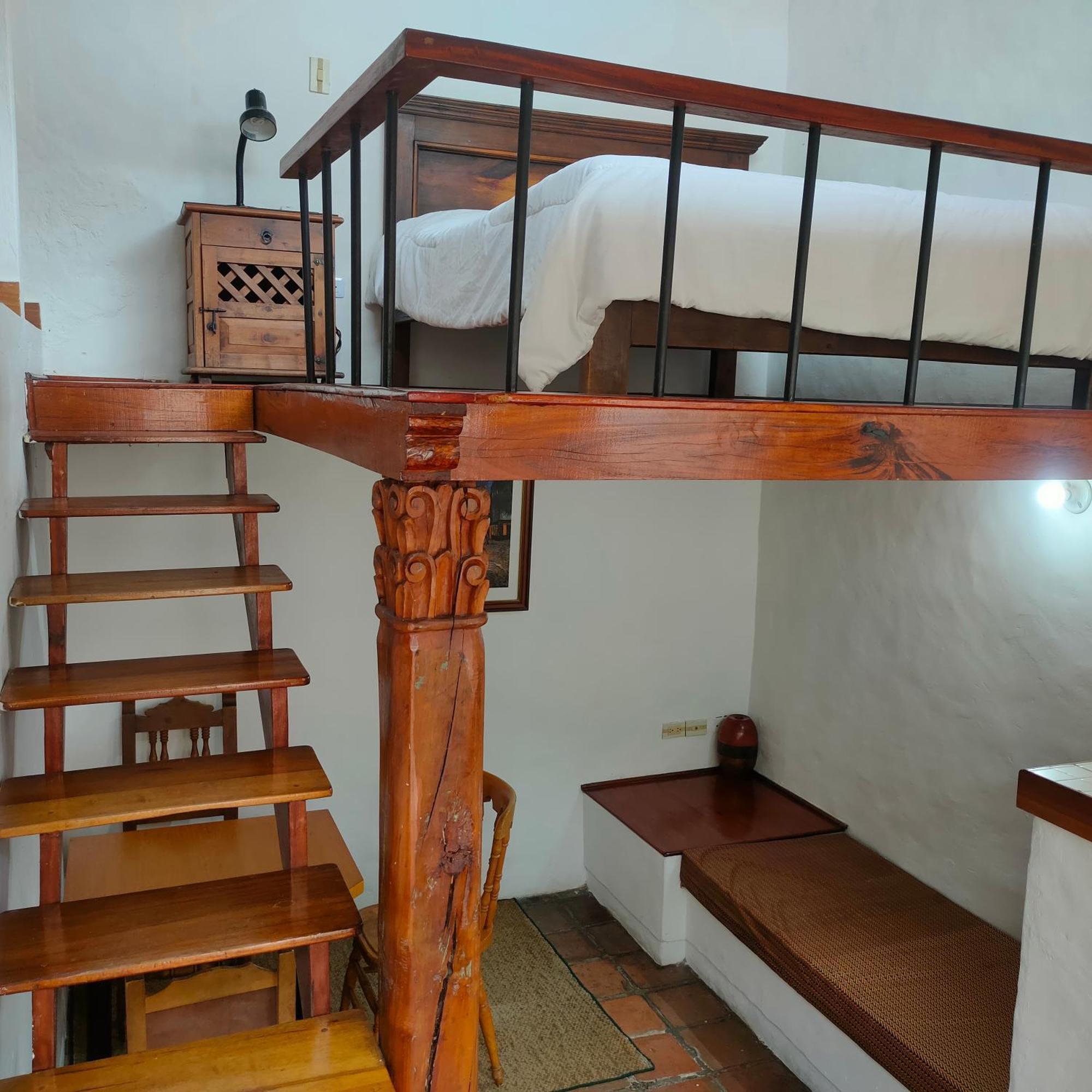 Apartaestudios La Candelaria Bogota Bagian luar foto