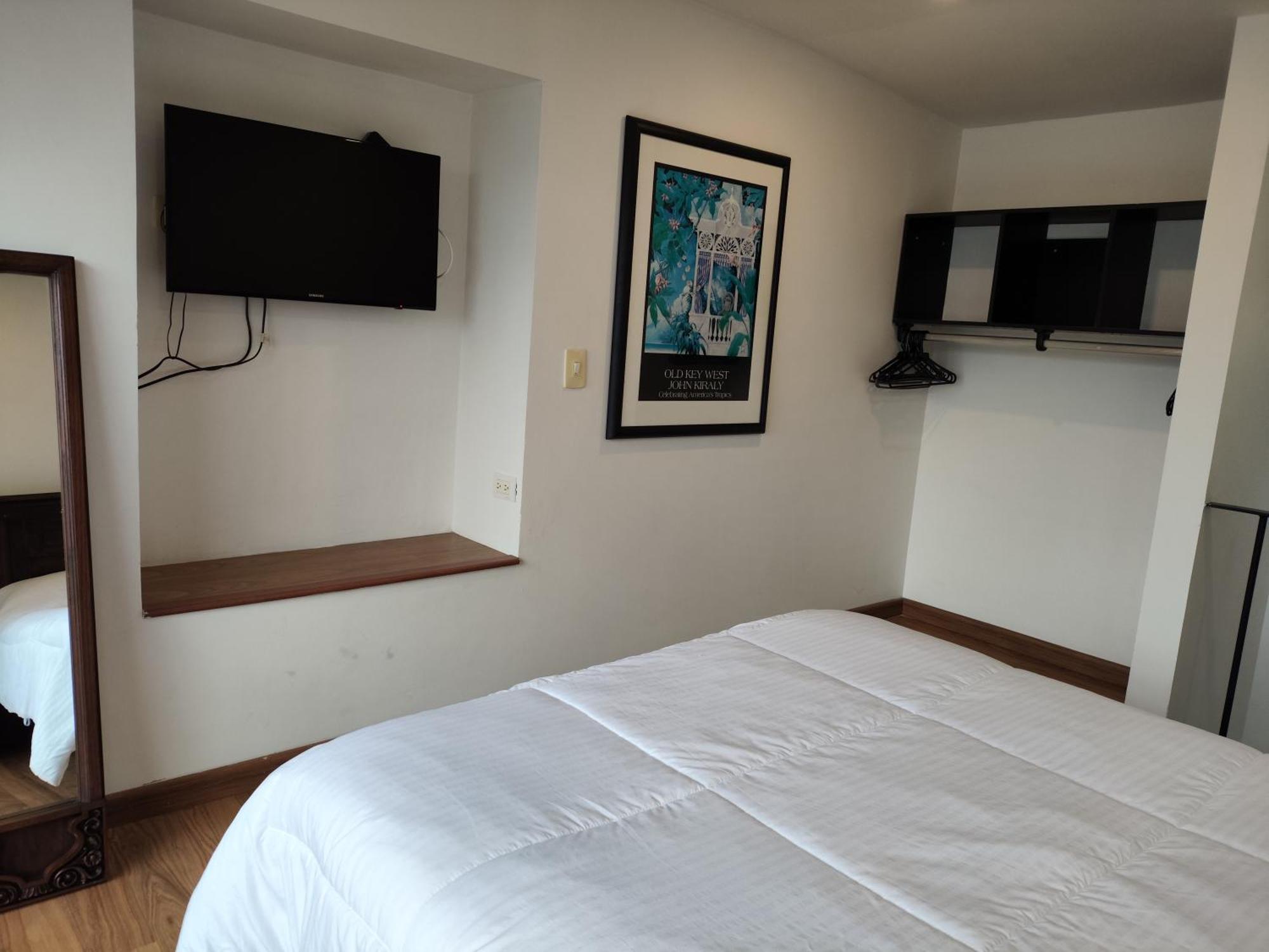 Apartaestudios La Candelaria Bogota Bagian luar foto