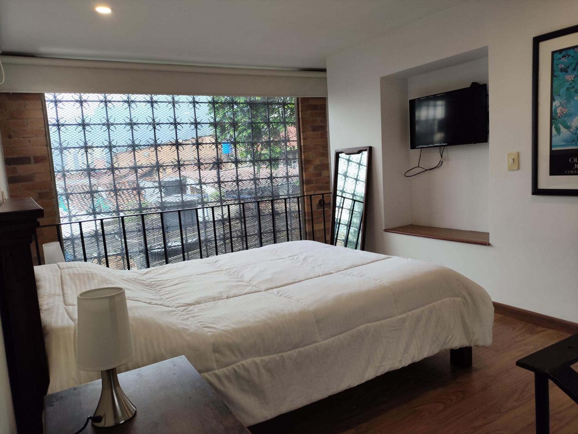 Apartaestudios La Candelaria Bogota Bagian luar foto